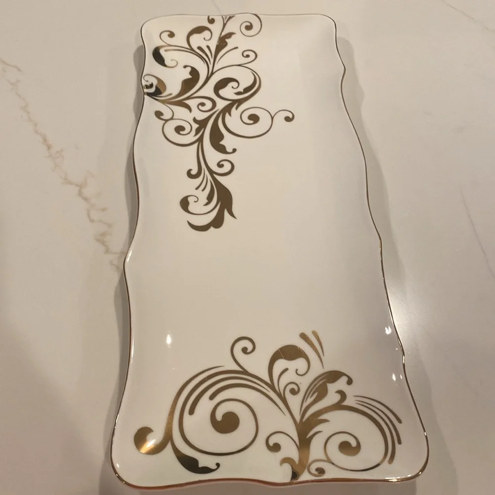 Pier 1 Imports serving platter